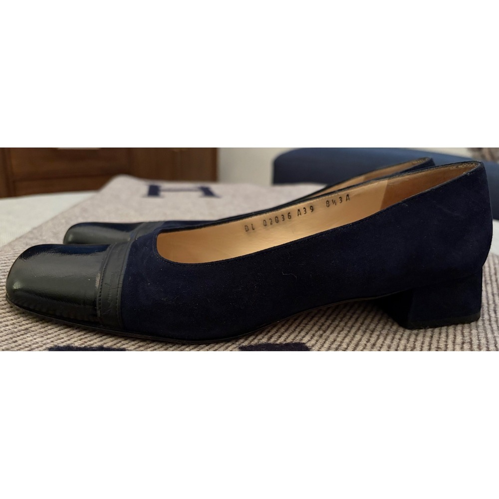 Salvatore Ferragamo Black Suede Patent Toe Block Heel Pumps DL 02036 A39 8.5A